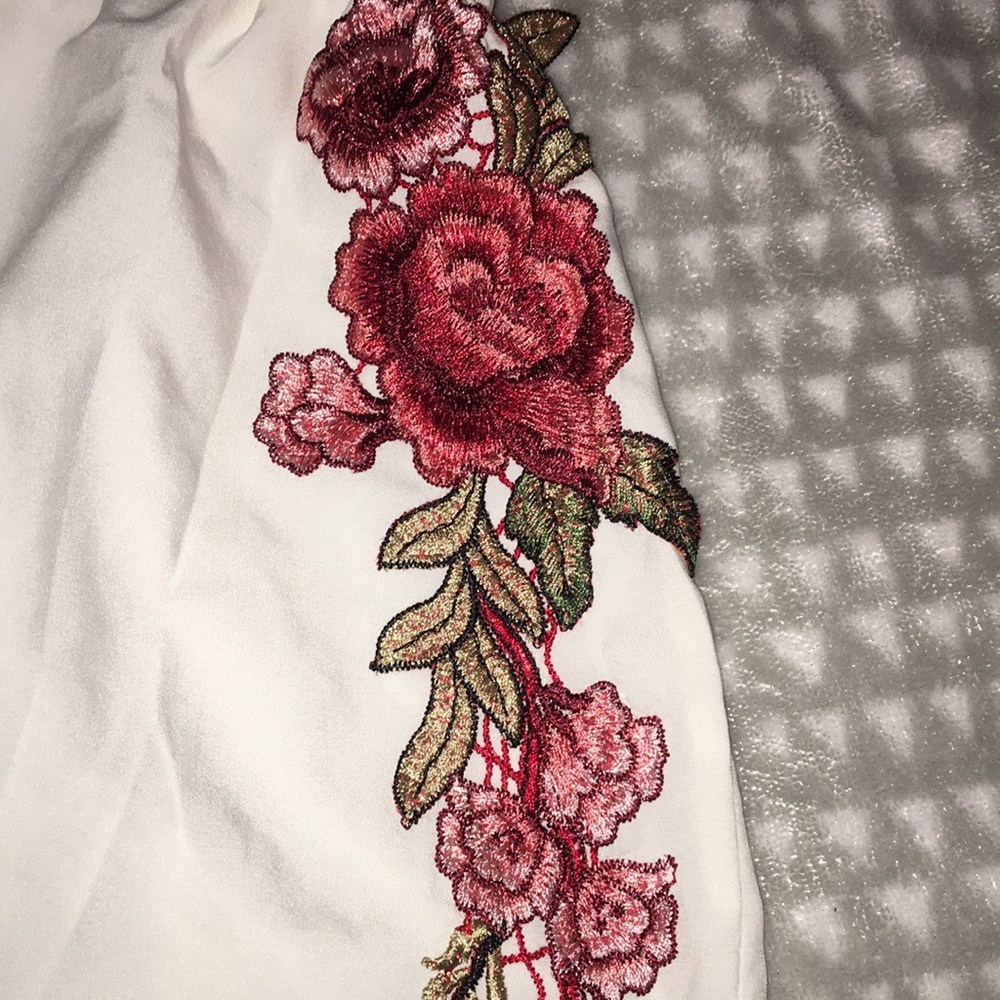 Embroidered Rose Two piece Set! - Picture 6 of 8